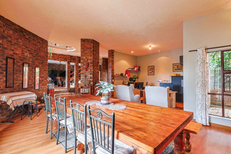 4 Bedroom Property for Sale in Hartbeespoort North West